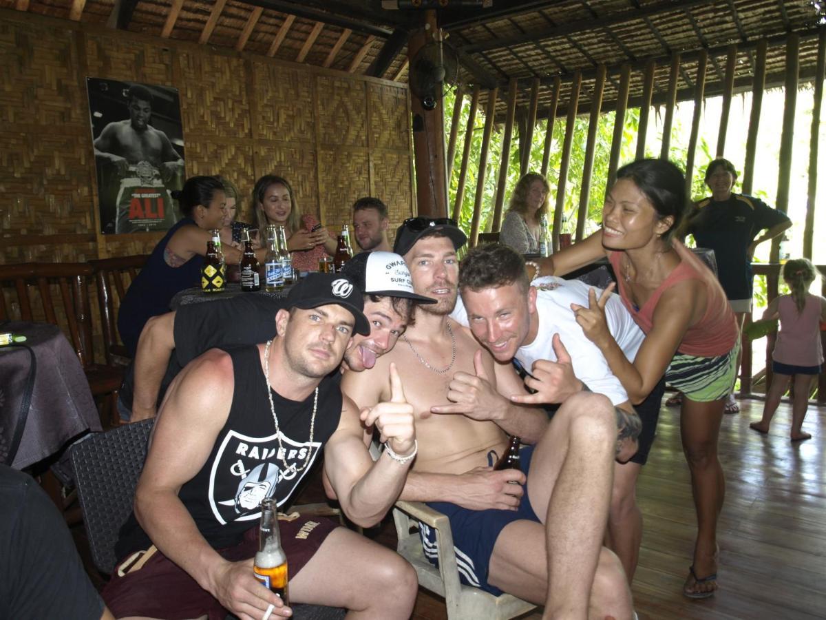 Hotel The Shark'S Tail Dive Center Daanbantayan Exterior foto