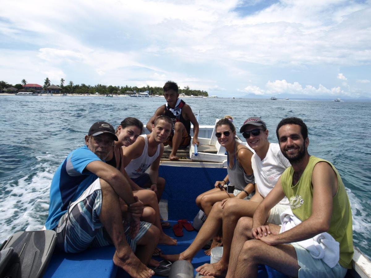 Hotel The Shark'S Tail Dive Center Daanbantayan Exterior foto